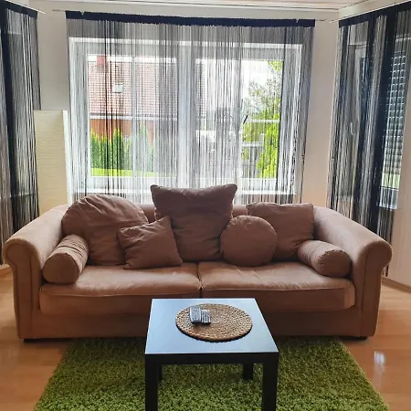 Apartment/ferienwohnung Im Ruhigen In Der Naehe Von Kassel * Calden
