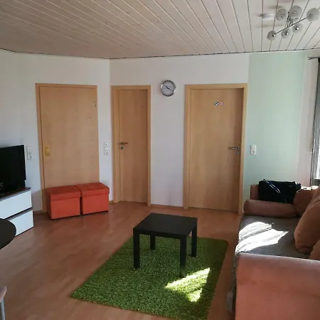 公寓 Apartment/ferienwohnung Im Ruhigen In Der Naehe Von Kassel *